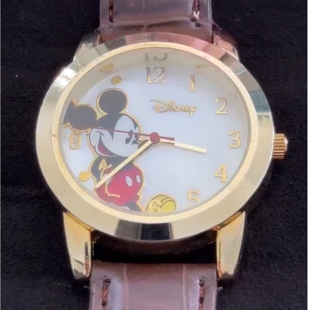 Disney mickey mouse watch